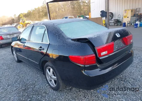 2005 Honda Accord 2.4 Lx z USA, uszkodzony, nr VIN 1HGCM56455A125233